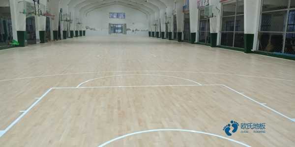 懸浮式體育運動木地板打蠟了怎么辦