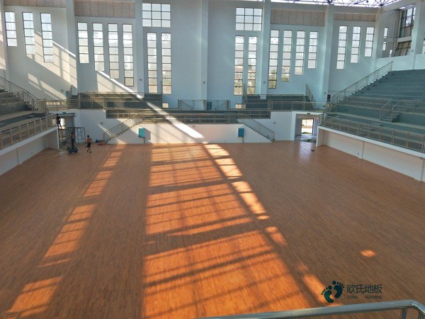 小學(xué)籃球場地地板施工流程3